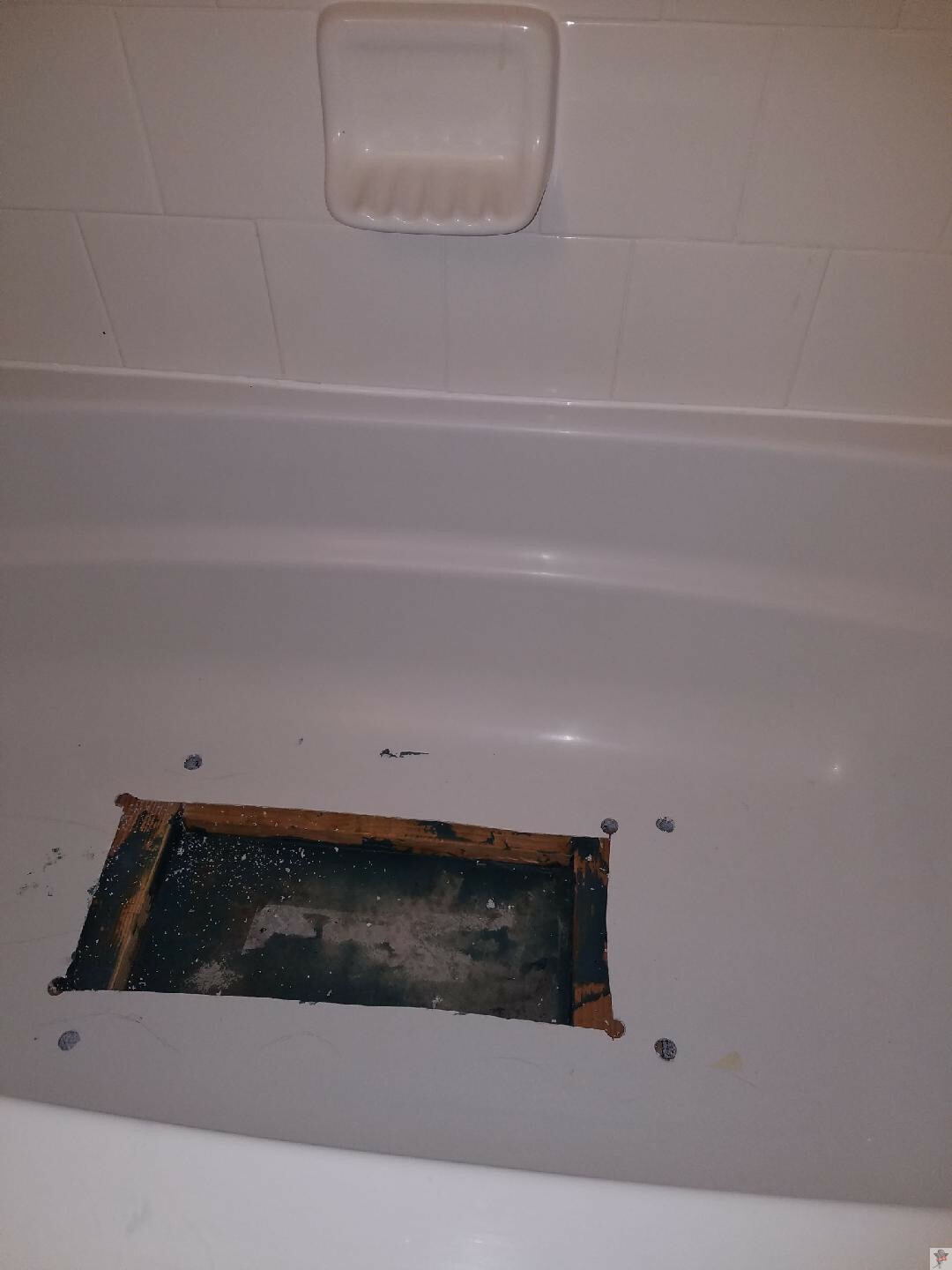 Repairing a Fiberglass tub 