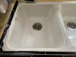 fresh sink refinish _ before